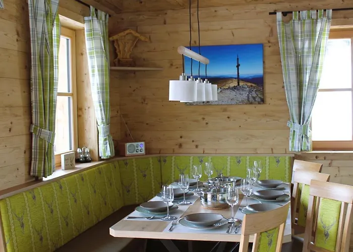 Seeblickhuette Lachtal Casa vacanze *